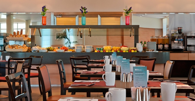 Hotel Hilton Garden Rome Airport 4*